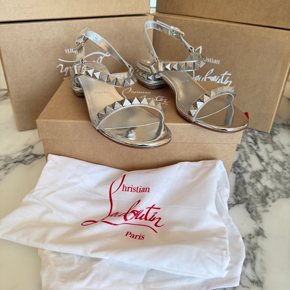 Christian Louboutin Women's Pyrasand 30 studded mirrored leather sandals EU 37.5 - Picture 8 of 16